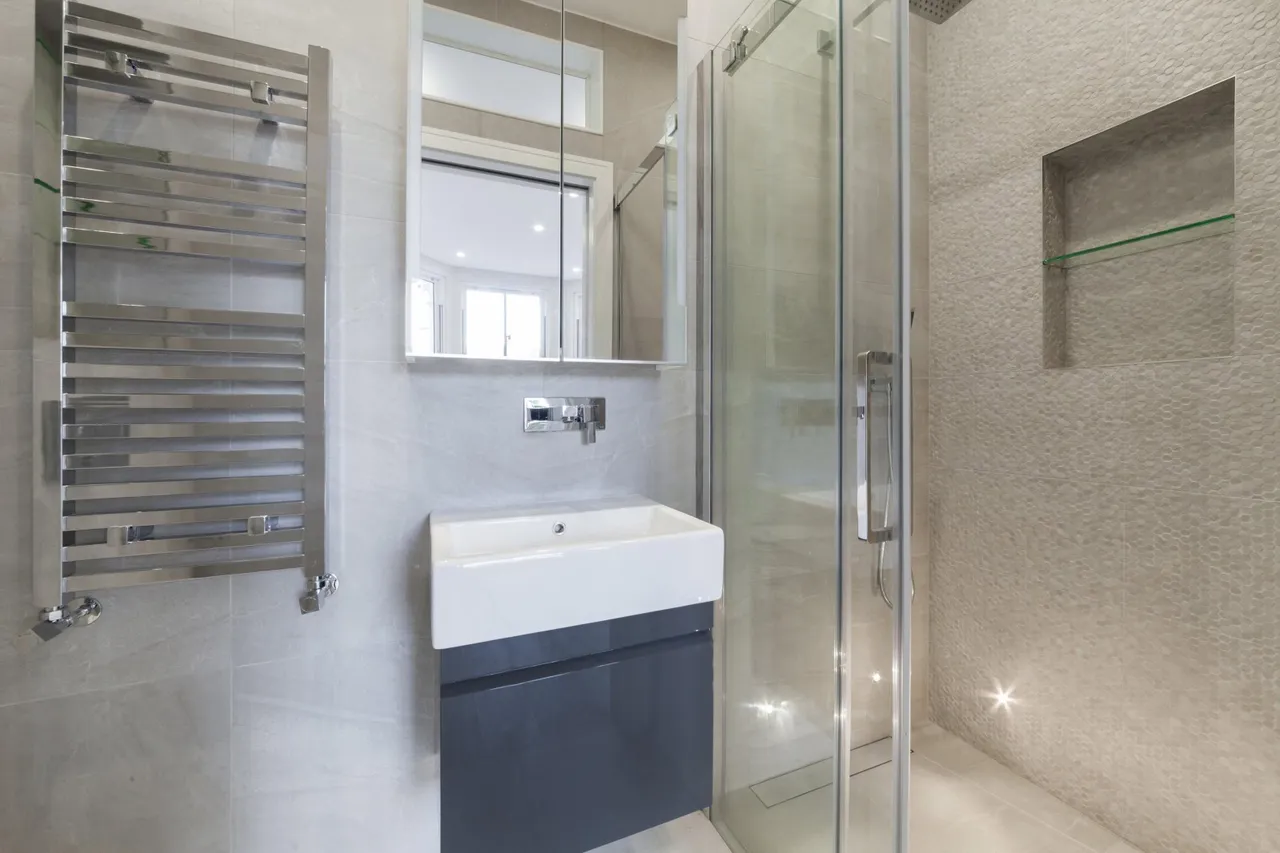 Croxley Road, Queens Park, London, W9 3HH, photo 11