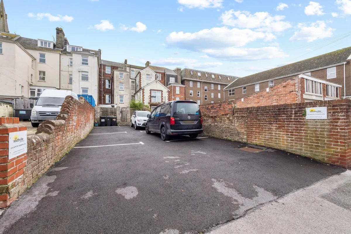 Dorchester Road, Weymouth, DT4, photo 22