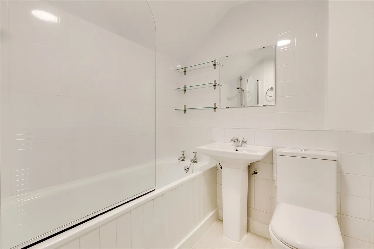 Burdett Mews, Westbourne Gardens Estate, W2, photo 6
