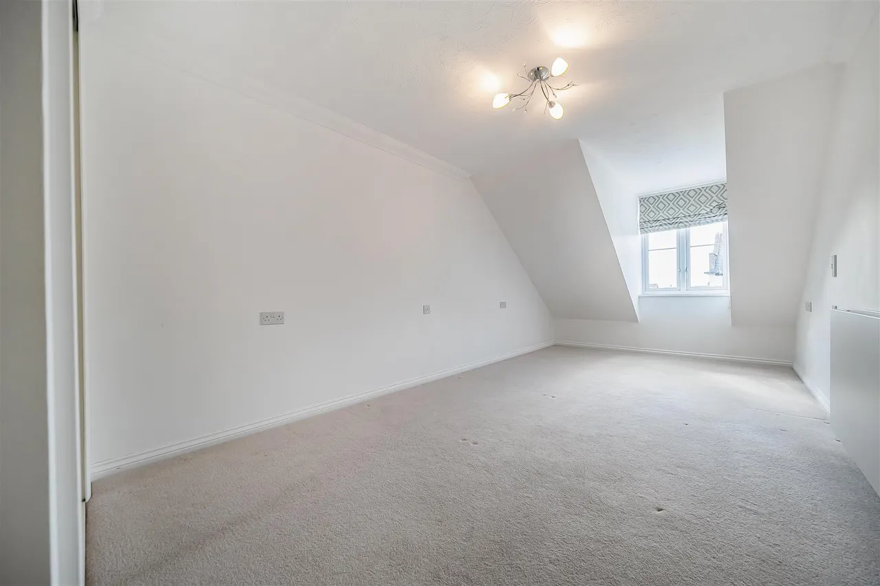 Rock Street, Thornbury, BS35, photo 5