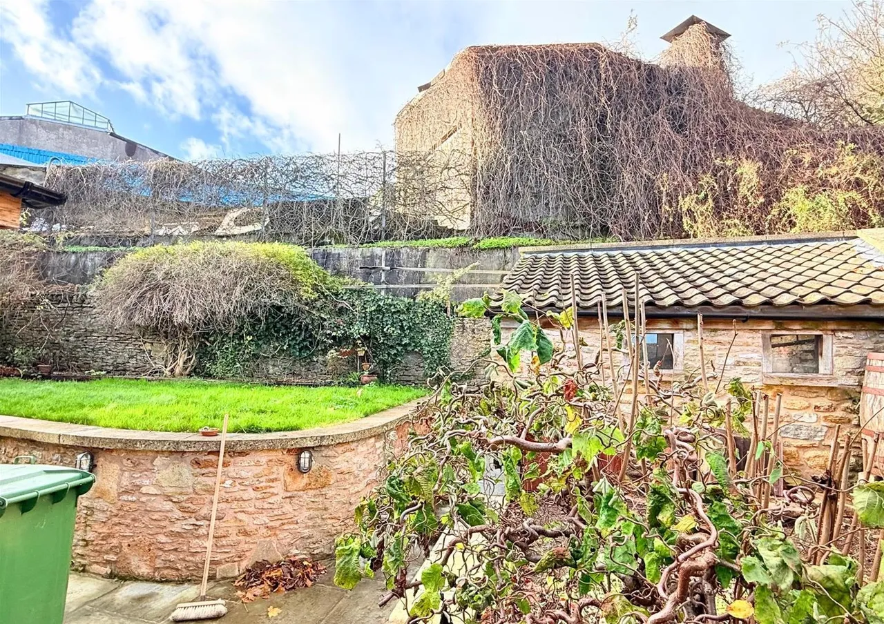 Vallis Road, Frome, Somerset BA11 3EG, photo 14