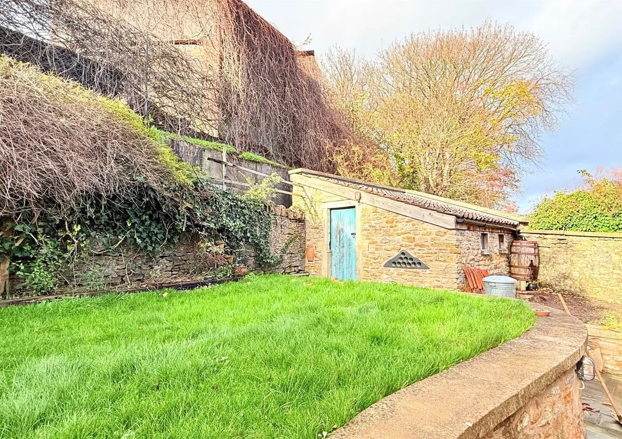 Vallis Road, Frome, Somerset BA11 3EG, photo 16