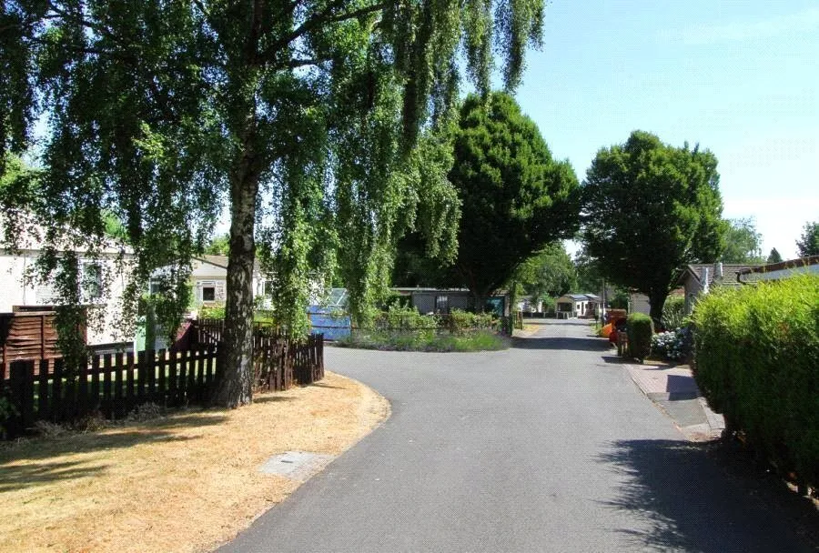 1 bed house for sale, Marsh Lane, Sheffield, S21