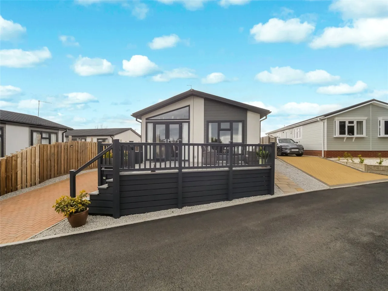 2 bed house for sale, Neilston, Glasgow, G78