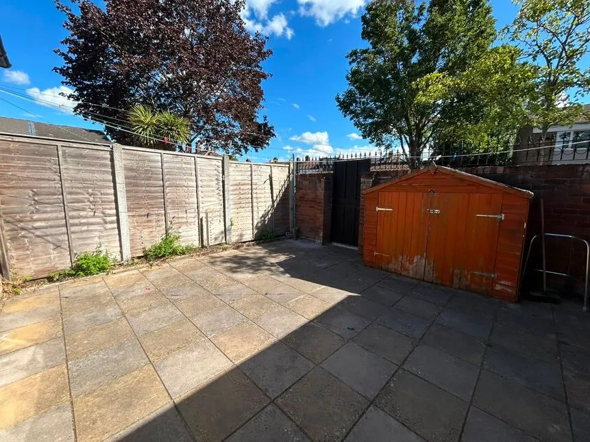 Sark Walk, London, E16, photo 11