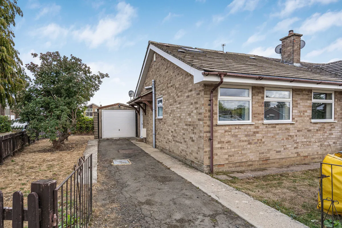 Begbroke Crescent, Begbroke, photo 17