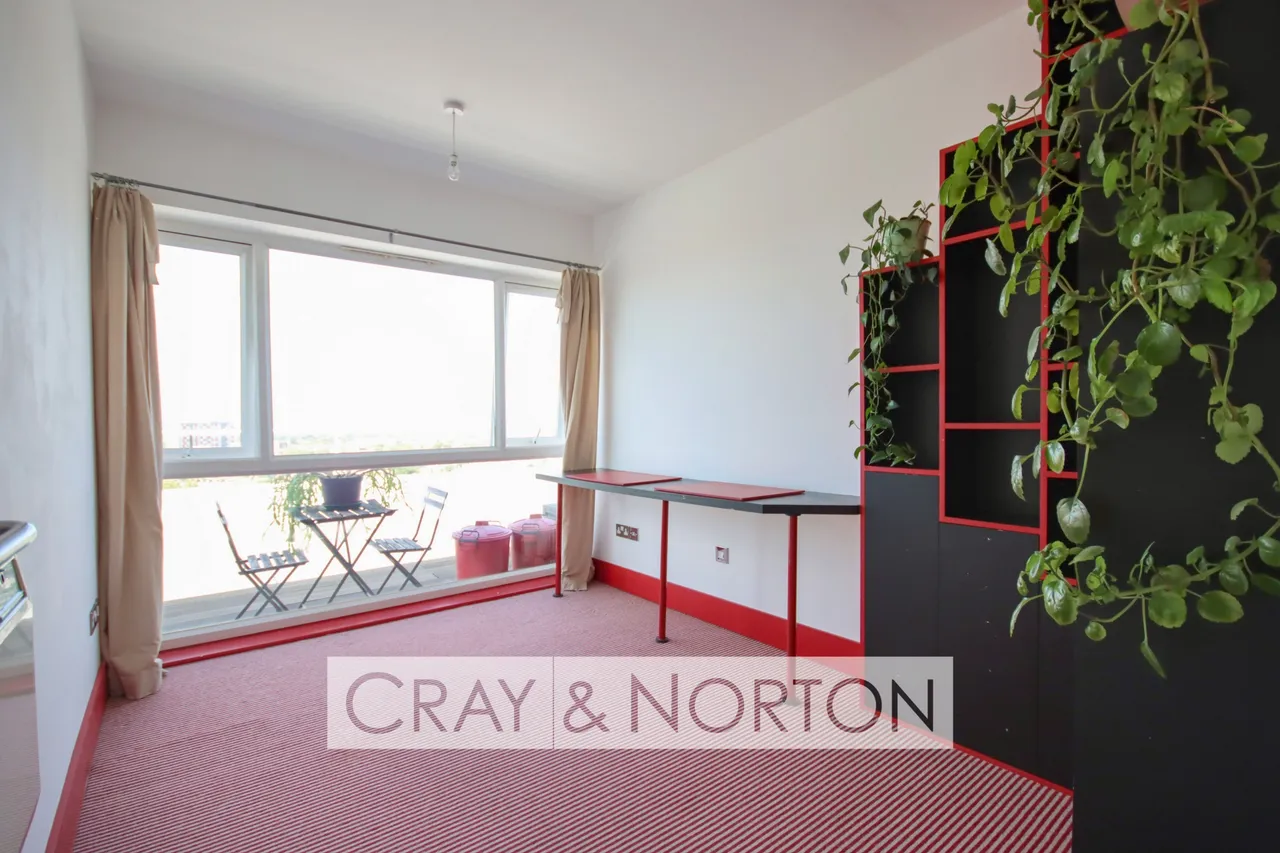 Whitehorse Road, Croydon, CR0 2AX, photo 3