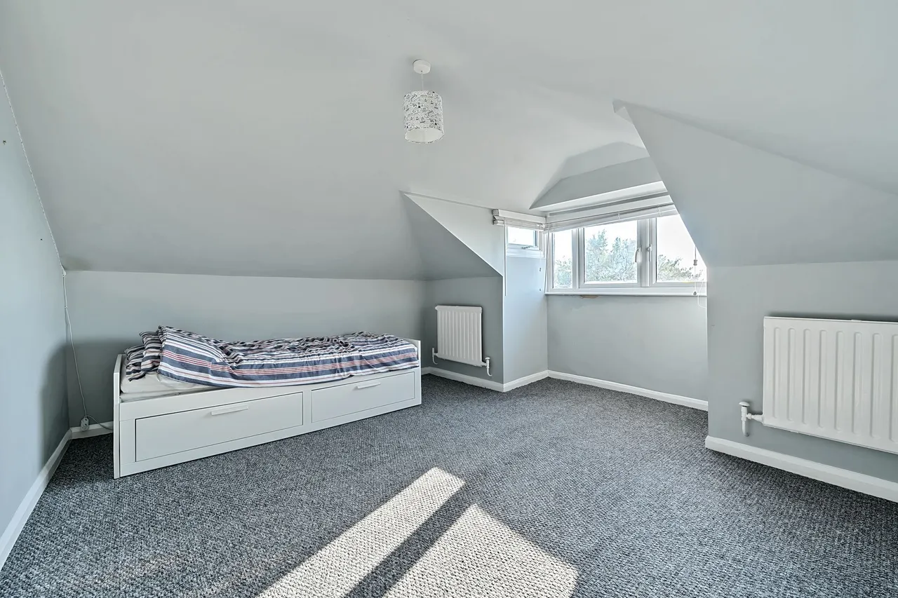 Clayton Road, Selsey, PO20, photo 14