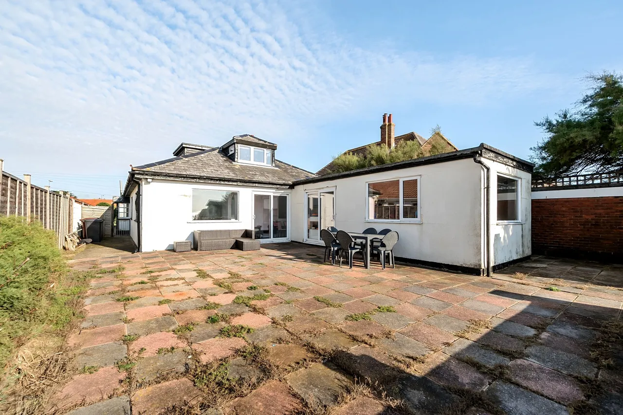 Clayton Road, Selsey, PO20, photo 18