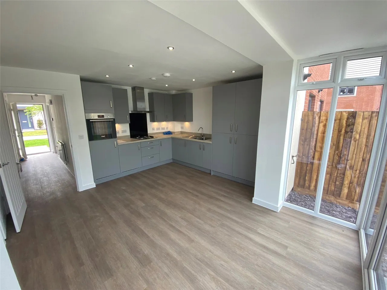 Whittle Way, Gloucestershire, Brockworth, GL3 4YZ, photo 5