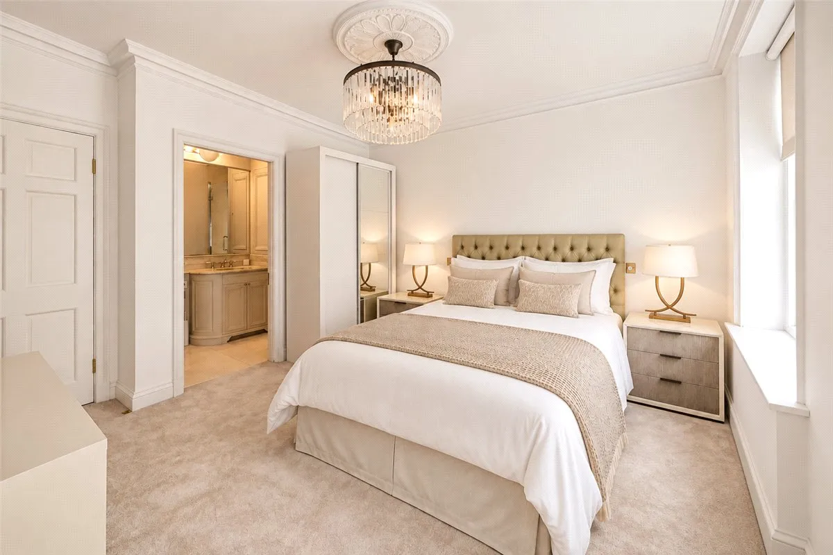 Upper Brook Street, Mayfair, W1K, photo 27