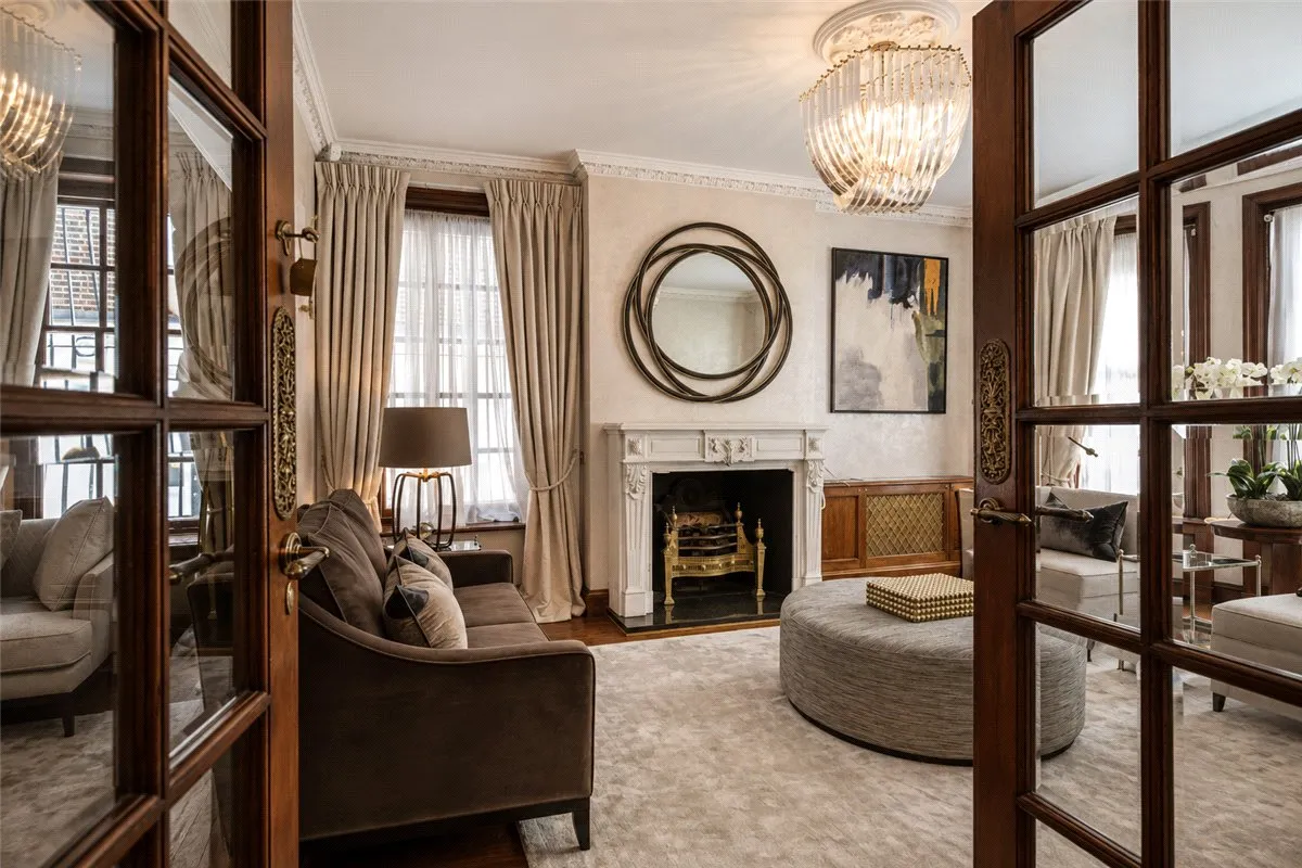 Upper Brook Street, Mayfair, W1K, photo 3