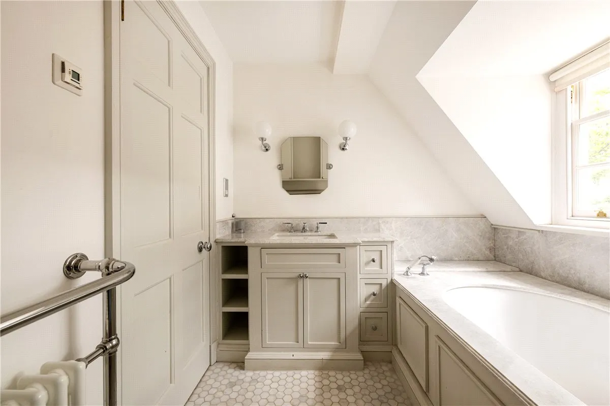 Upper Brook Street, Mayfair, W1K, photo 35