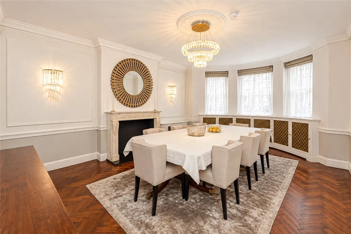 Upper Brook Street, Mayfair, W1K, photo 2
