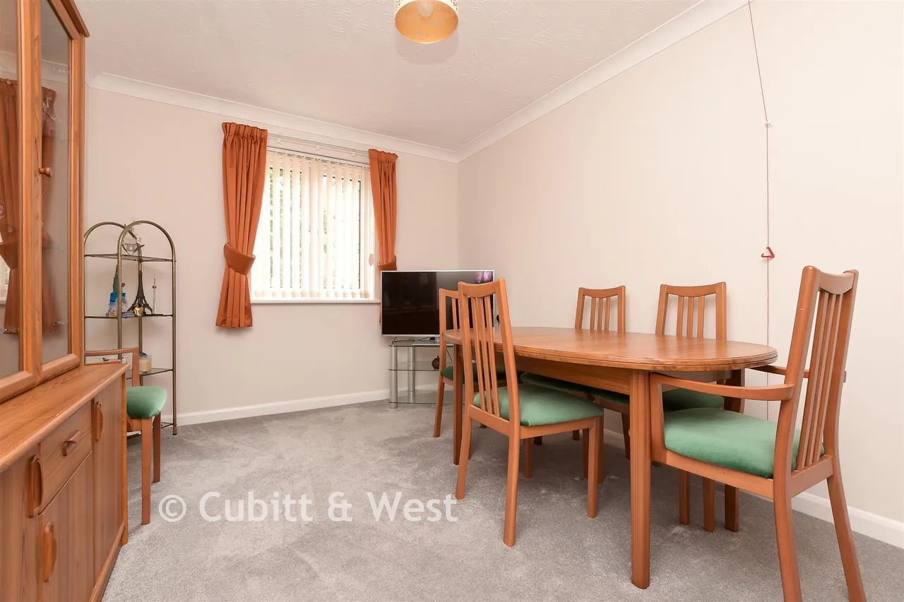 Cranley Gardens, Wallington, SM6, photo 5