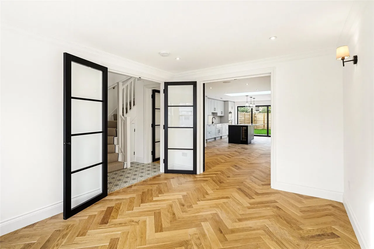 Cecil Road, London, SW19, photo 12