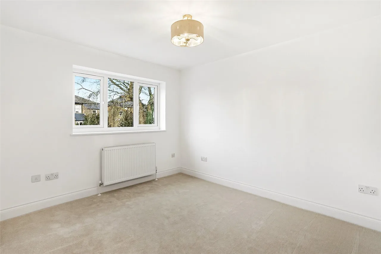 Cecil Road, London, SW19, photo 8