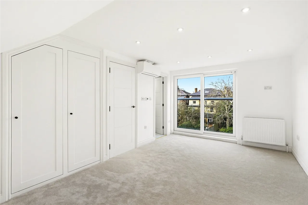Cecil Road, London, SW19, photo 6
