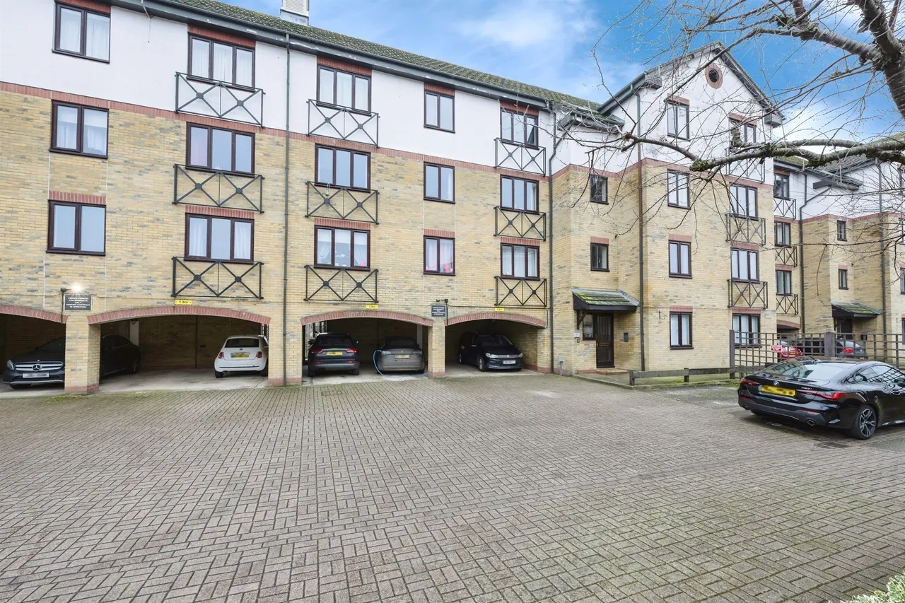Viersen Platz, Peterborough, PE1, photo 12