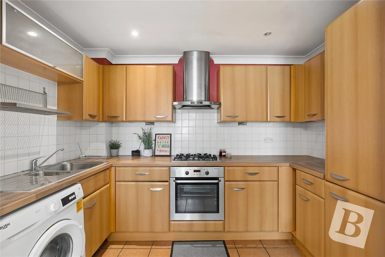 London Road, Romford, RM7, photo 5