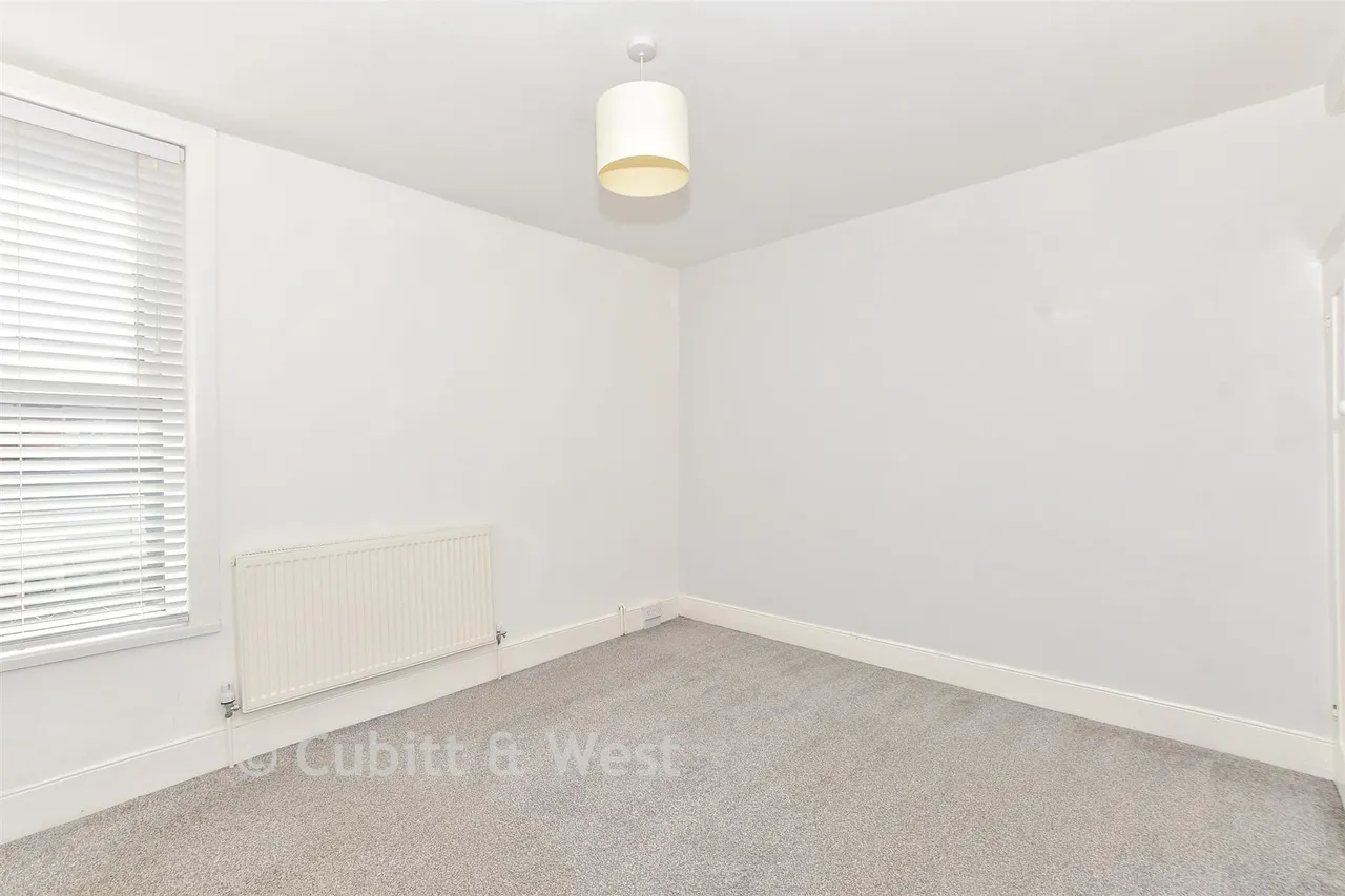 Trevor Road, Southsea, PO4, photo 8