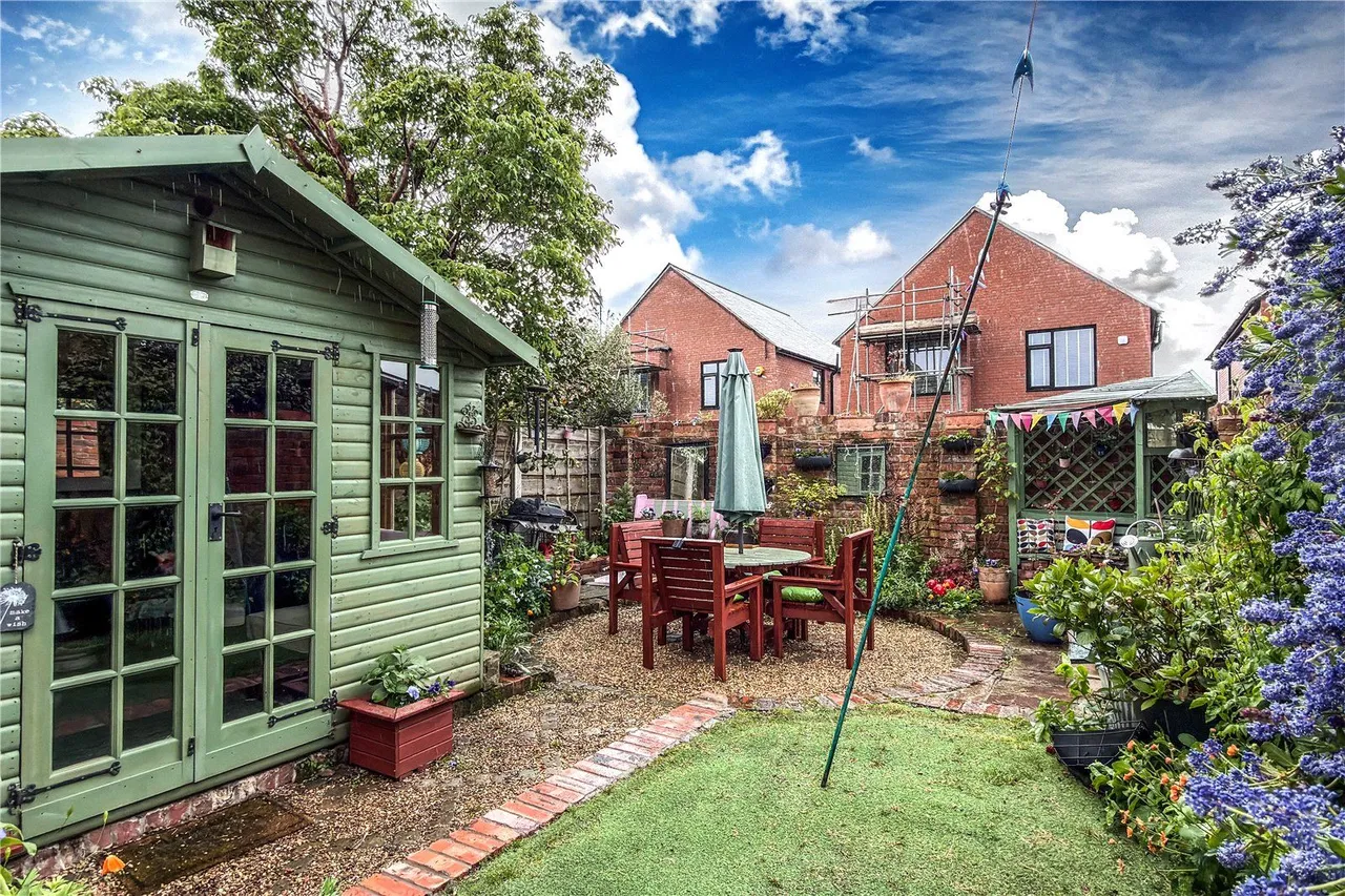 Medlock Road, Woodhouses, M35, photo 10
