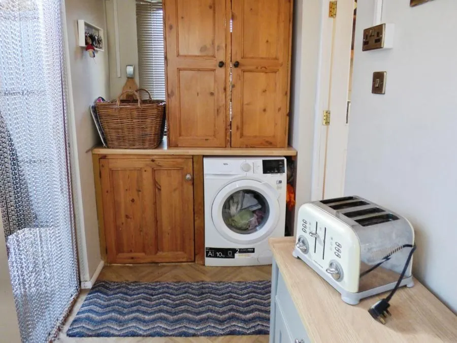 Botley Road, Horton Heath, SO50, photo 10