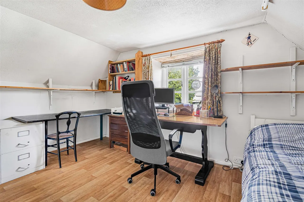 Kings End, Bicester, photo 34