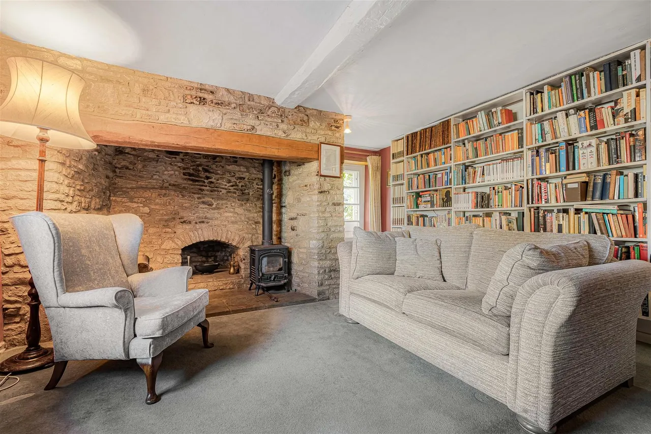 Kings End, Bicester, photo 9