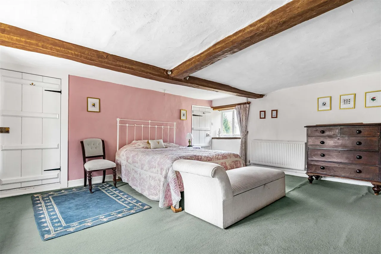 Kings End, Bicester, photo 5