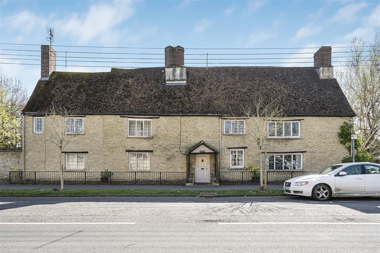 Kings End, Bicester, photo 22