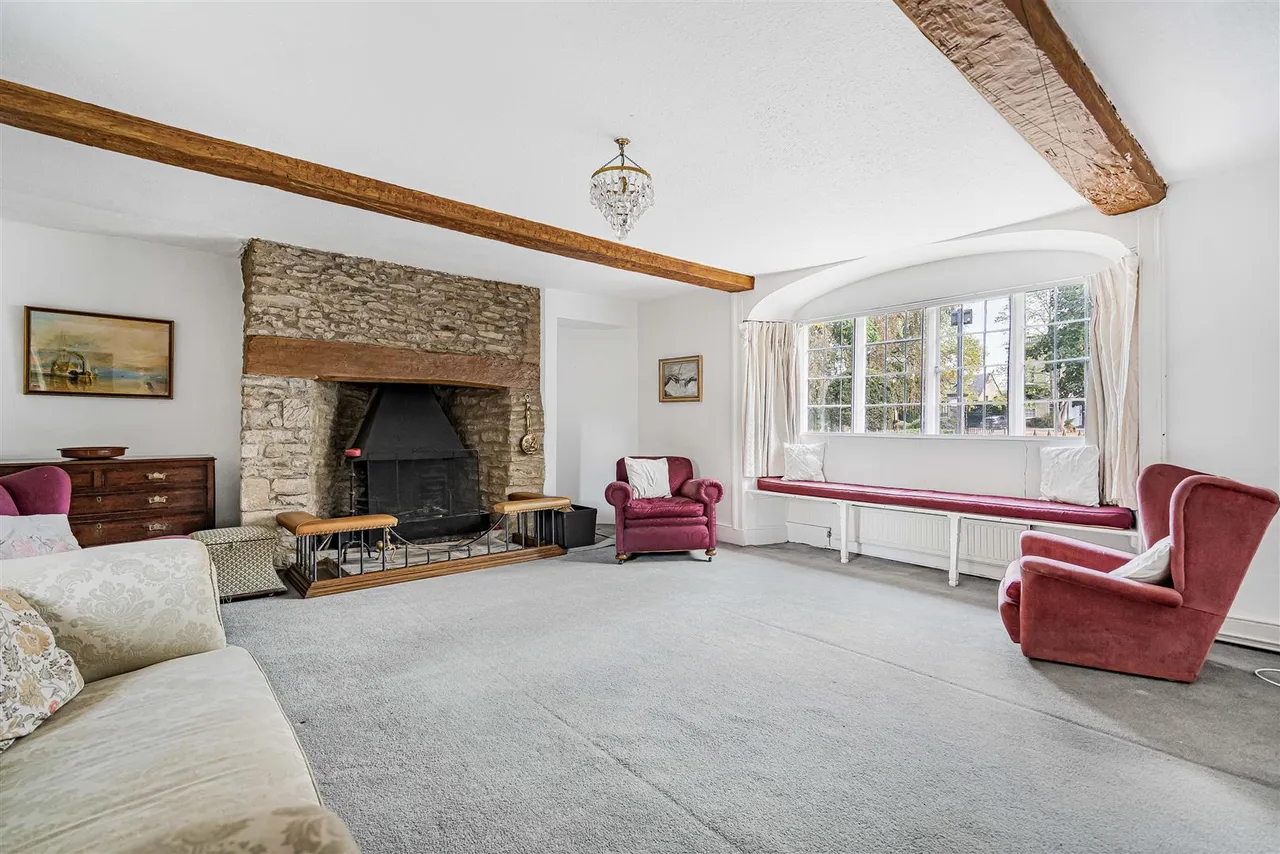 Kings End, Bicester, photo 2