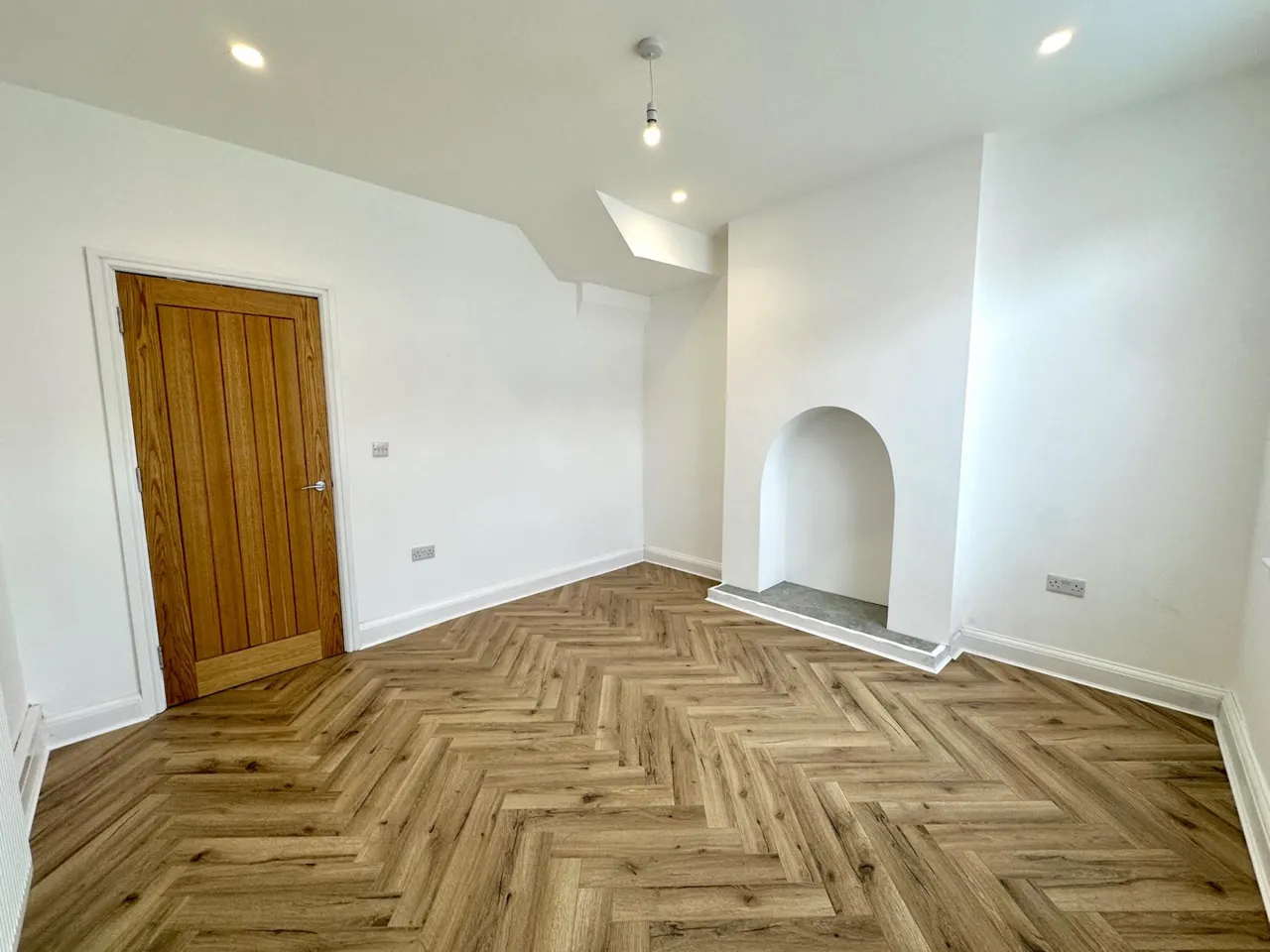 Vicarage Road, Sandwell, Wednesbury, WS10, photo 2