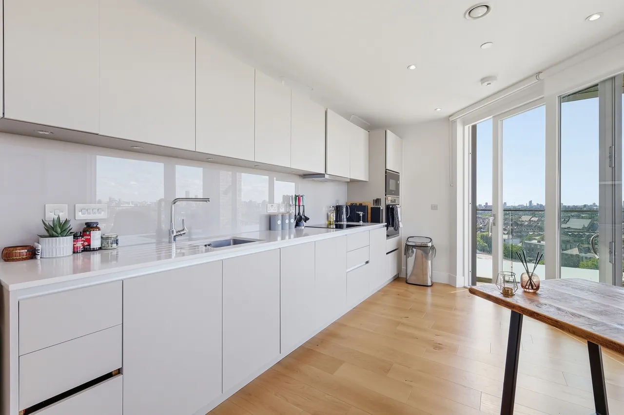 Somerset Place, London, SW2, photo 5