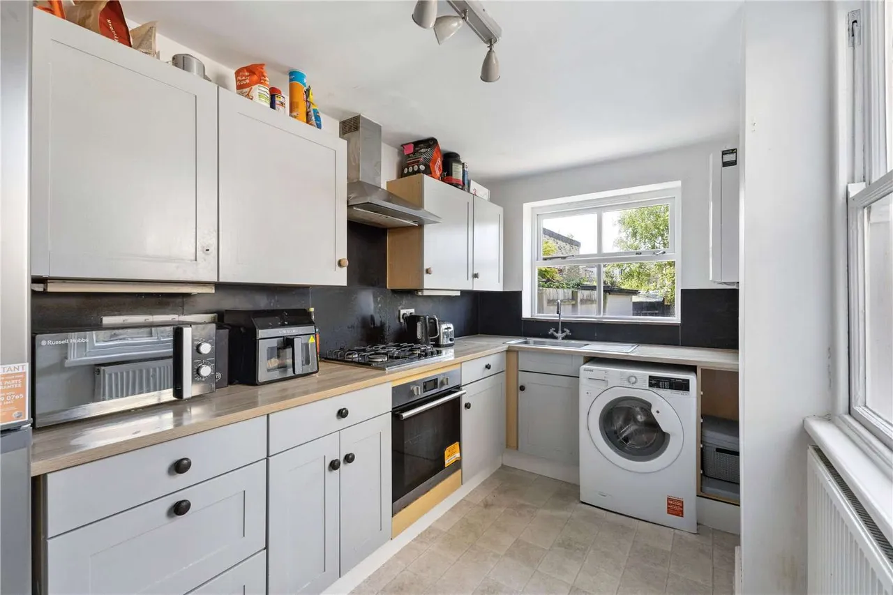 Godesdone Road, Cambridge, Cambridgeshire, CB5 8HR, photo 2