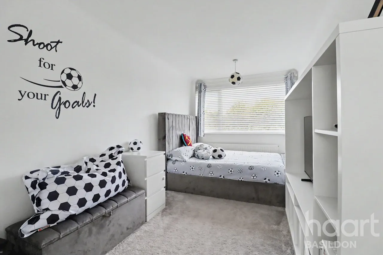 Bromfords Drive, Wickford, SS12, photo 11