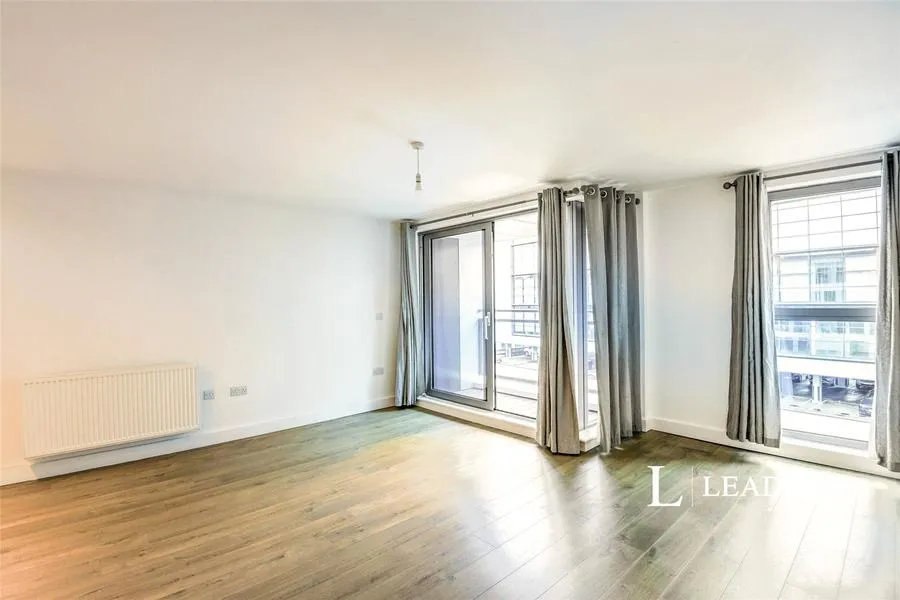Cromwell Road, Redhill, RH1, photo 5