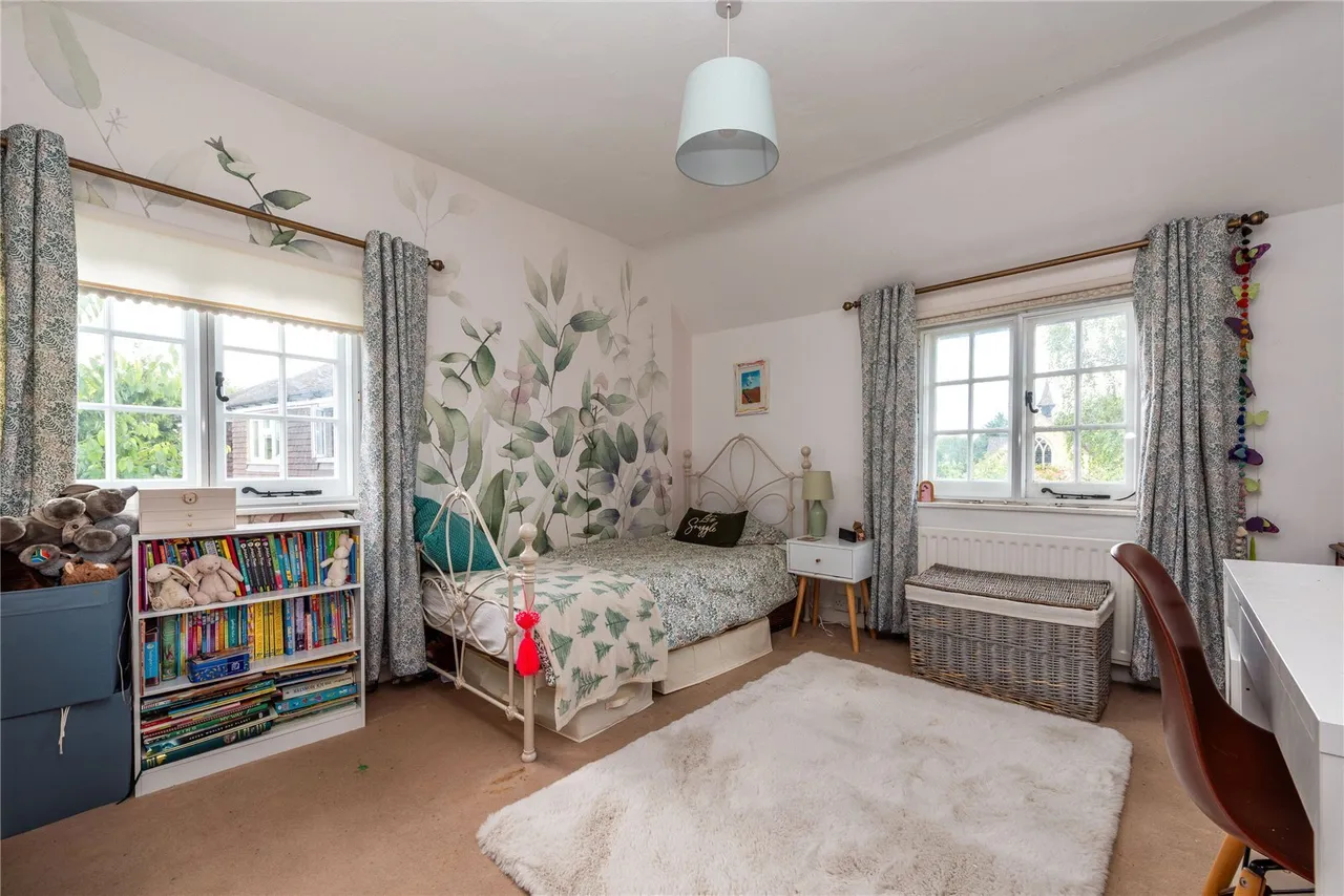 The Street, Ewhurst, GU6, photo 24
