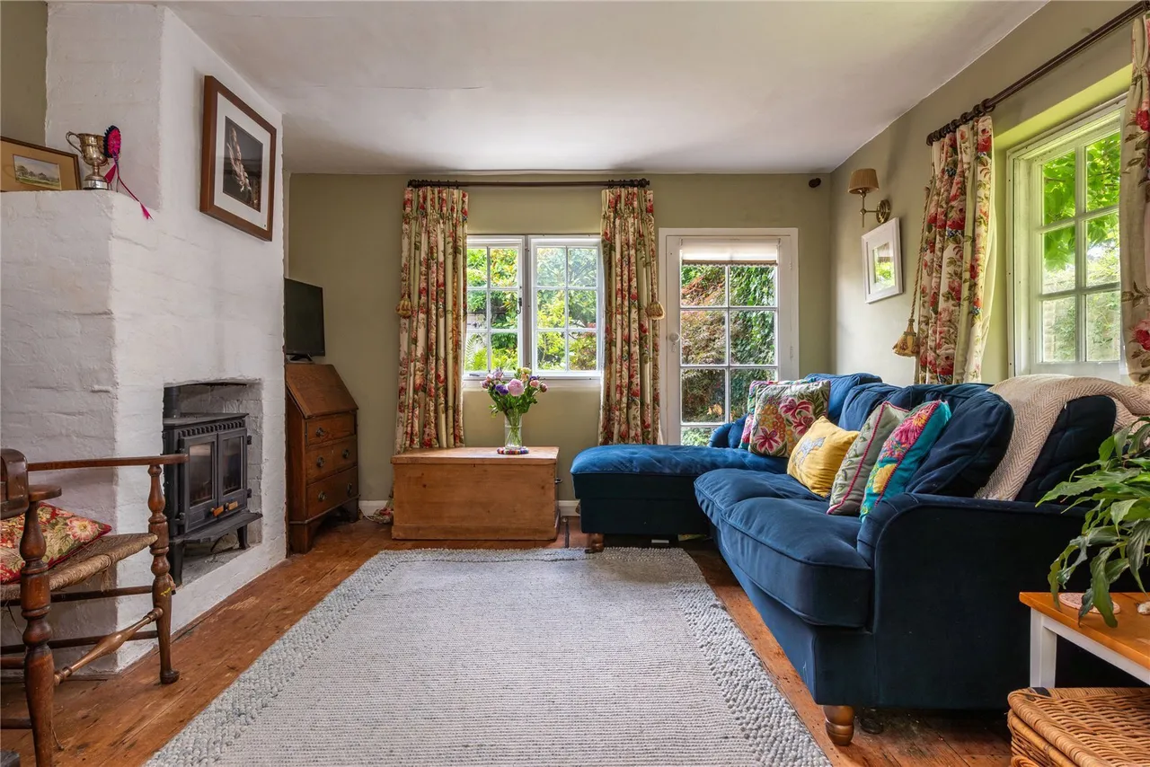 The Street, Ewhurst, GU6, photo 5