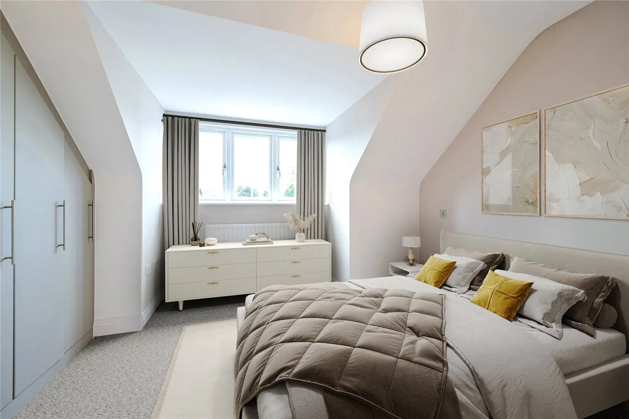 Moor Lane, Staines-Upon-Thames, TW18, photo 7