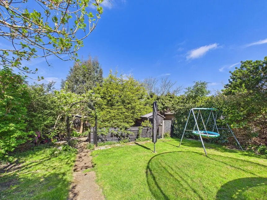 Segrave Crescent, CT19, photo 26