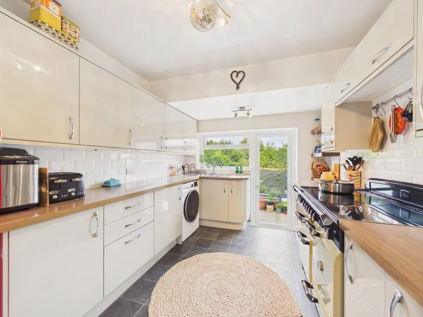Segrave Crescent, CT19, photo 4