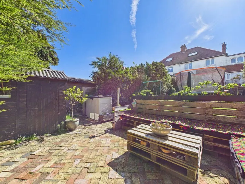 Segrave Crescent, CT19, photo 27