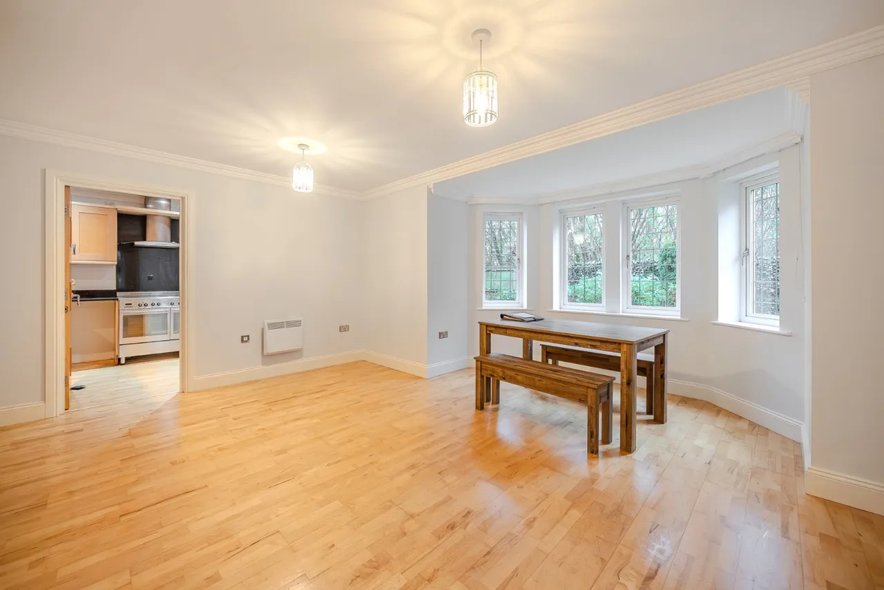 Micklethwaite Grove, Wetherby, LS22, photo 5