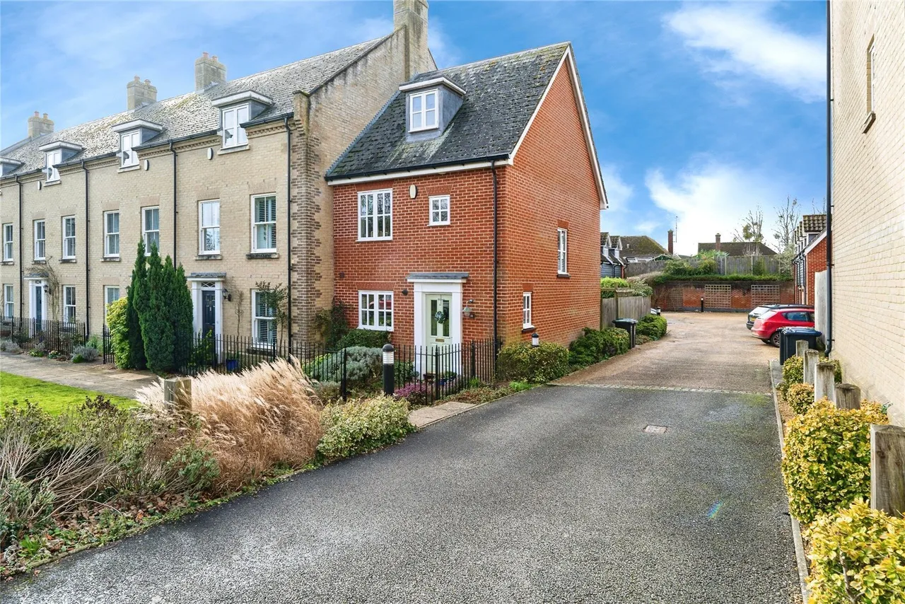 Douglas Court, Ely, CB7, photo 35