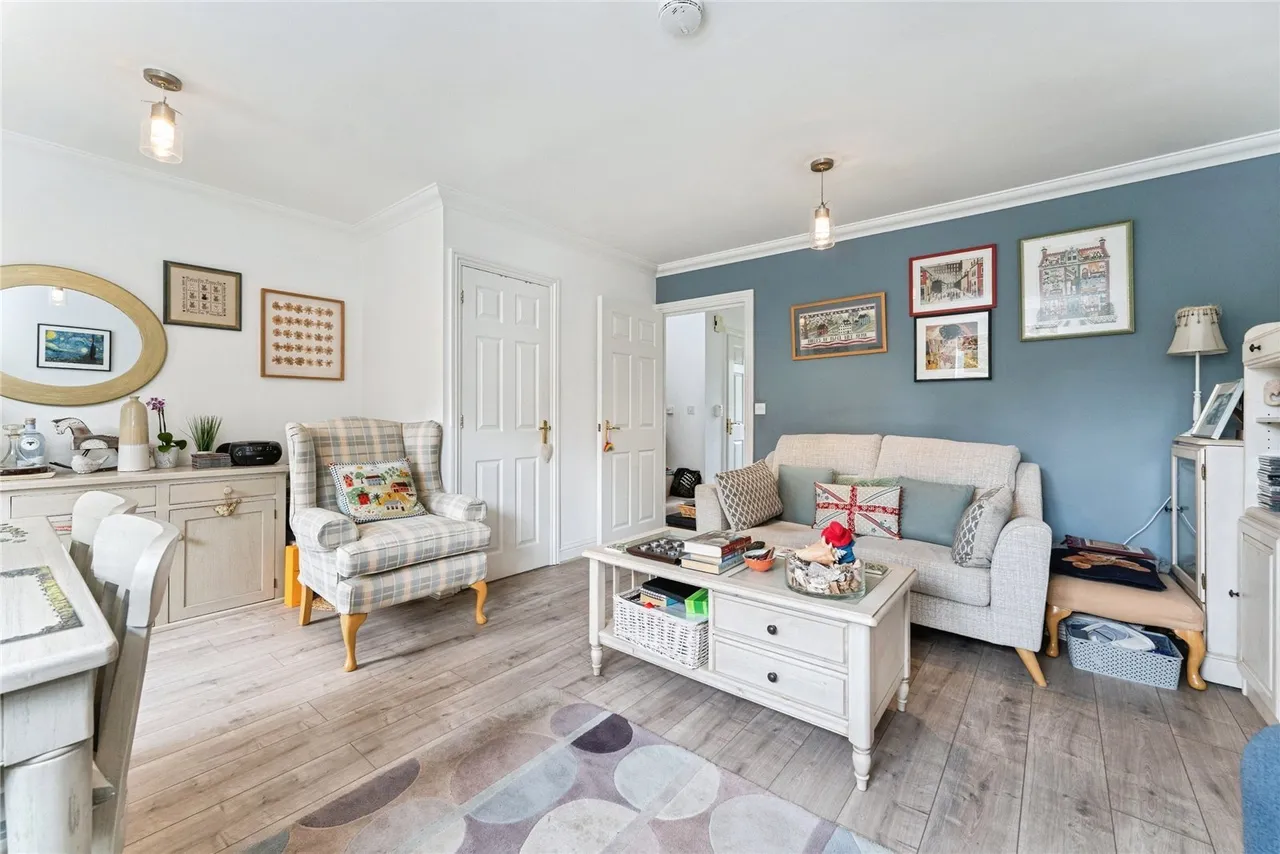 Douglas Court, Ely, CB7, photo 11