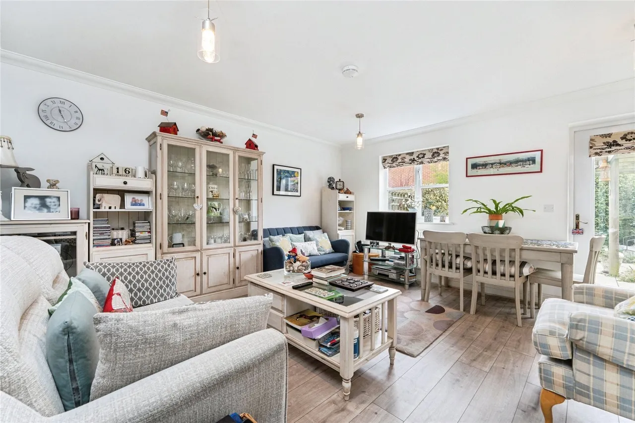 Douglas Court, Ely, CB7, photo 10