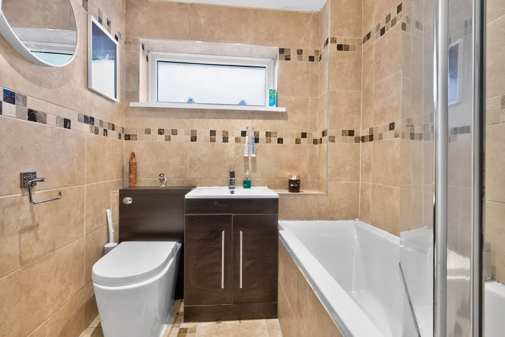 Blyth NE24 3TB, NE24, photo 9