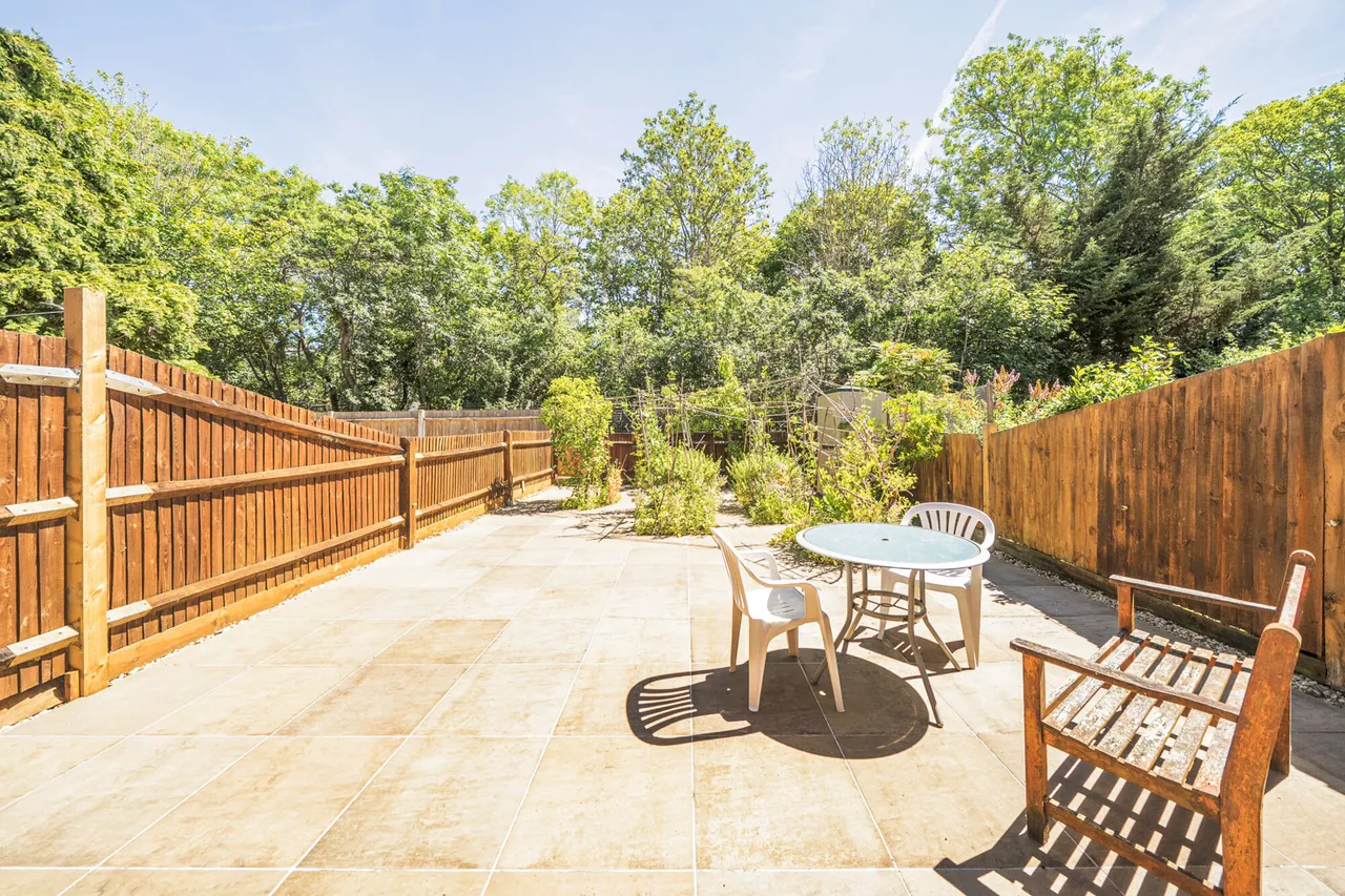 Woodridge Way, Northwood, HA6, photo 21
