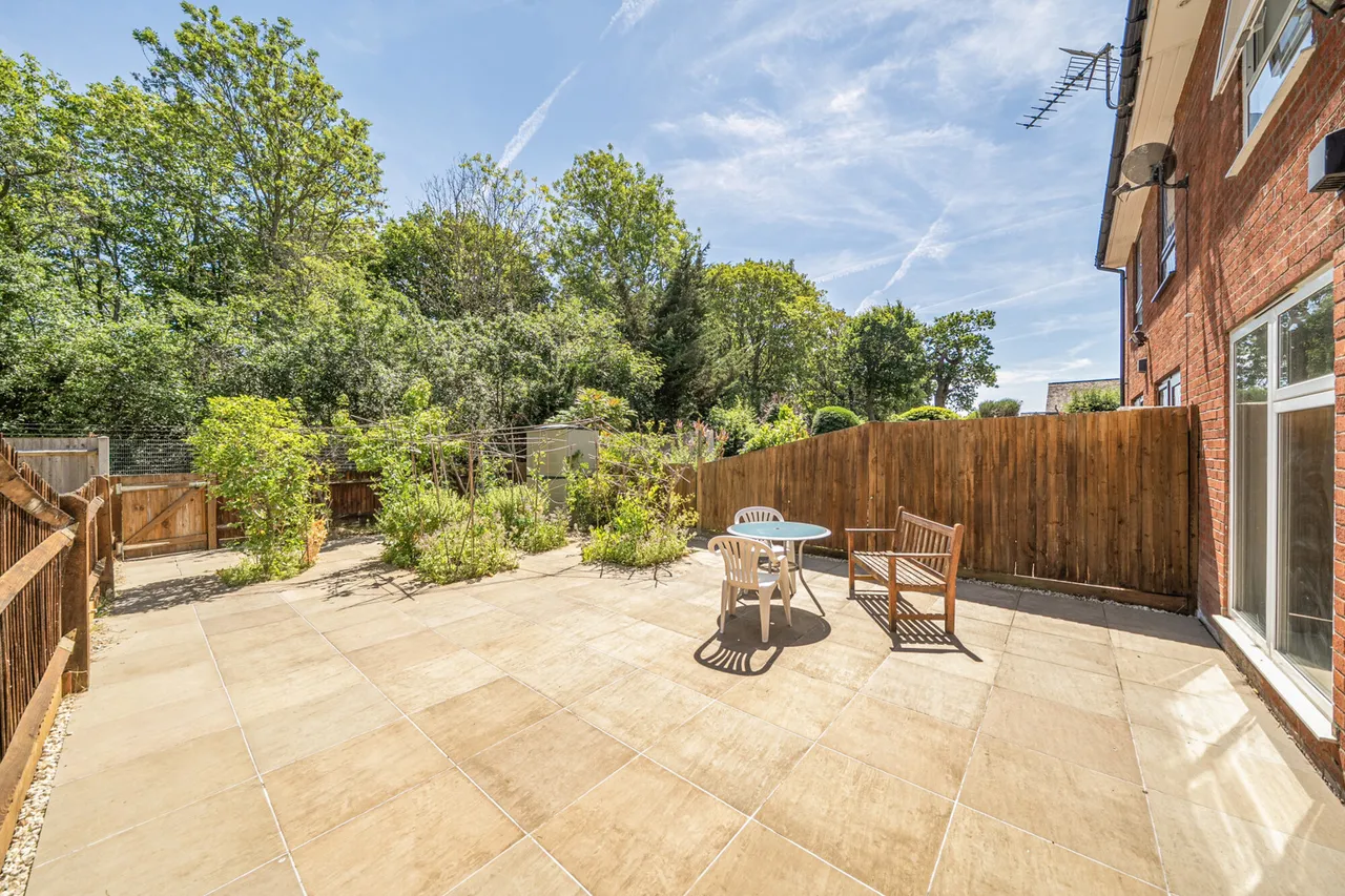 Woodridge Way, Northwood, HA6, photo 10